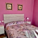 Entero Con Piscina Y Jardin. Feriehus