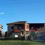 Entero Con Piscina Y Jardin. Feriehus