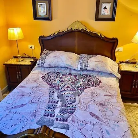 Entero Con Piscina Y Jardin. * Ourense