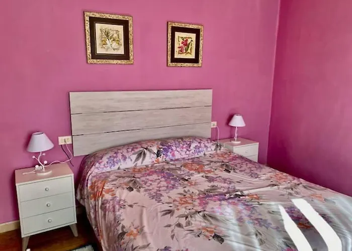 Entero Con Piscina Y Jardin. Сasa de vacaciones