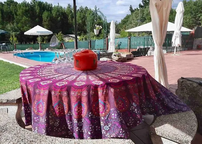 Entero Con Piscina Y Jardin. Сasa de vacaciones