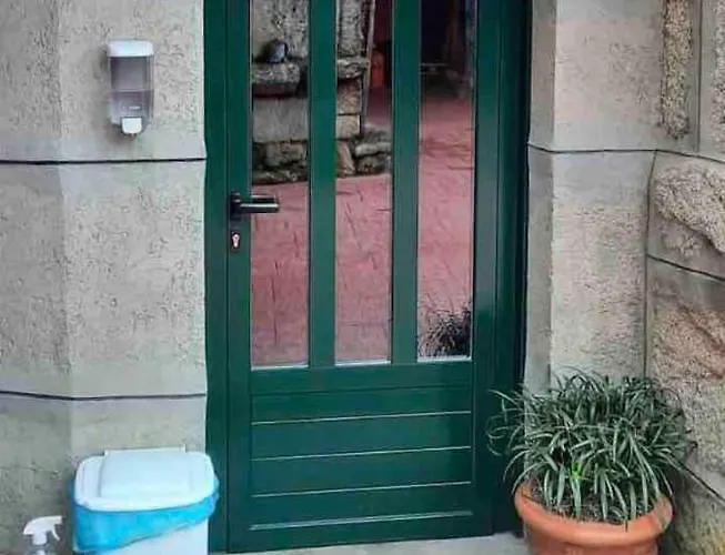 Сasa de vacaciones Entero Con Piscina Y Jardin.